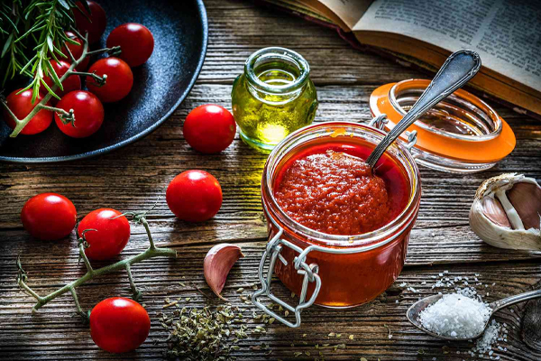 Tomato paste esalat