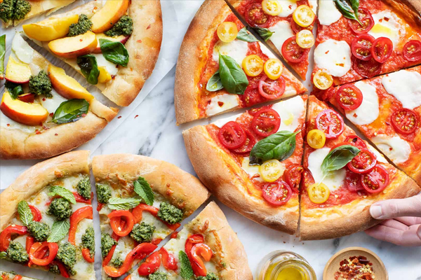 homemade-pizza-چگونه پیتزا خانگی خوشمزه بپزیم؟